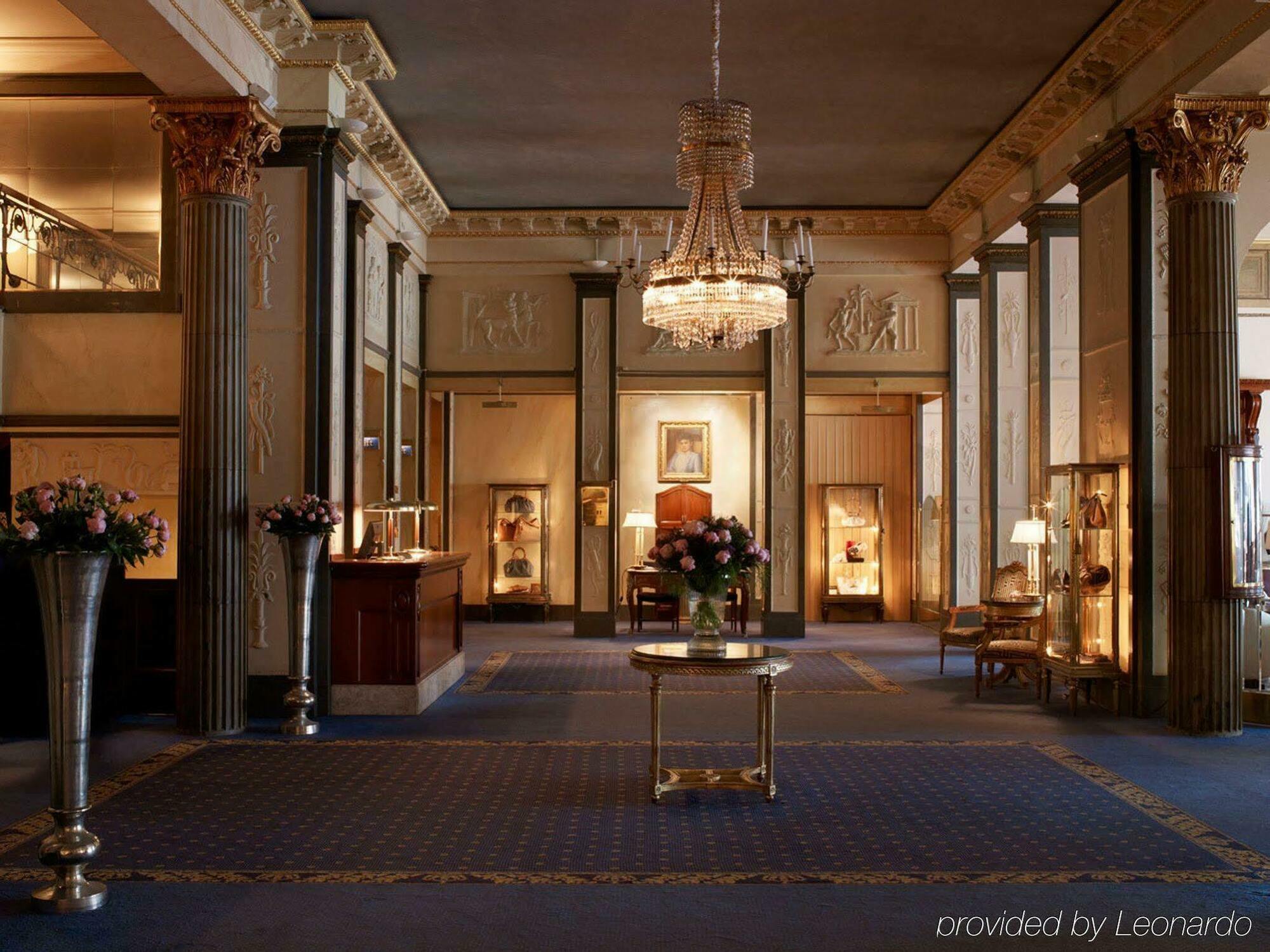 Grand Hotel